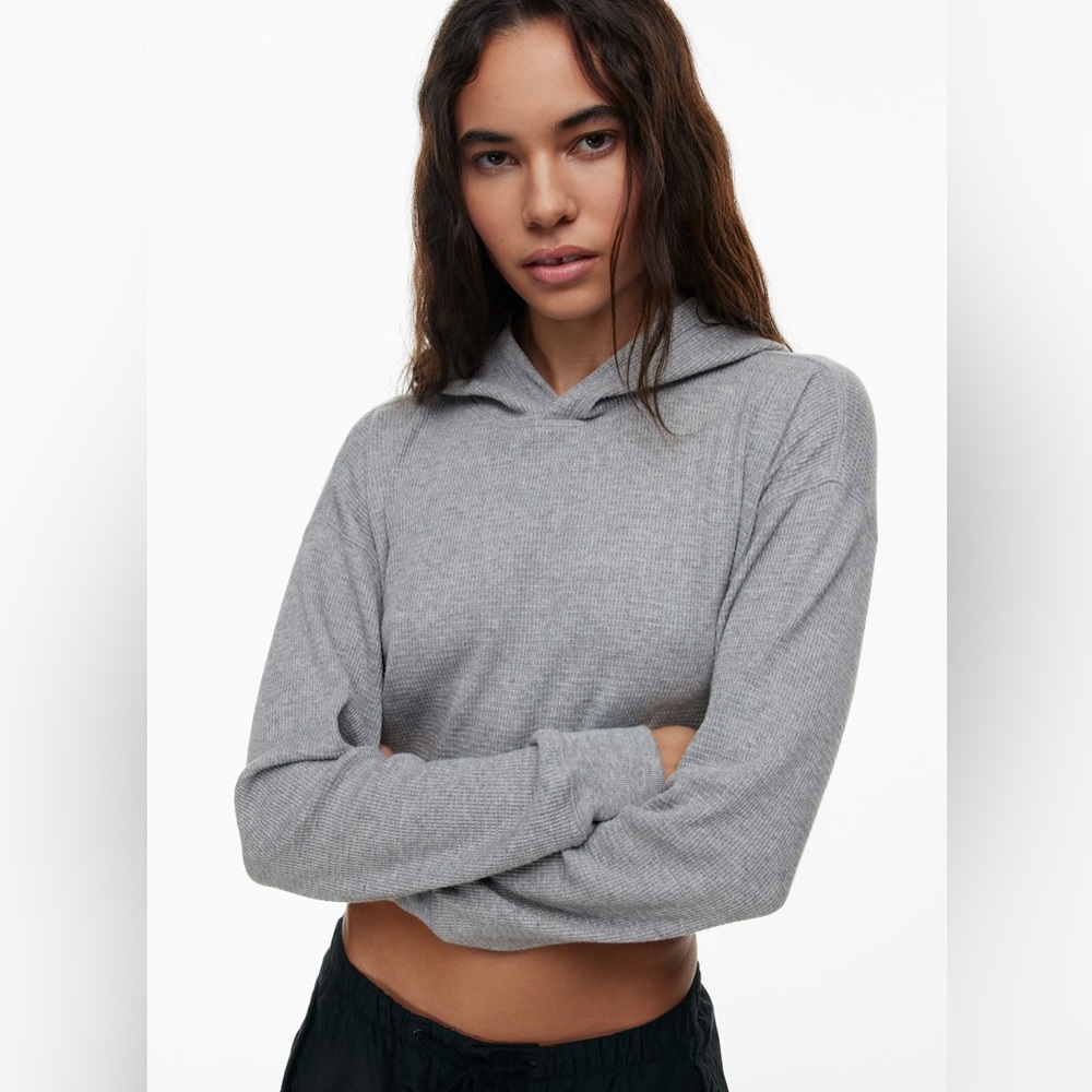 NWT ✨ Aritzia Cropped Waffle Hoodie